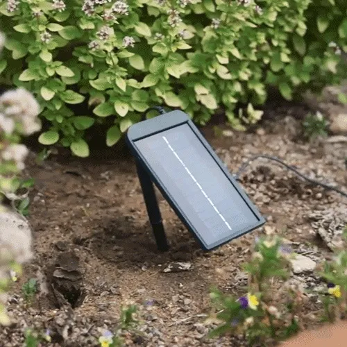 Ghirlandă luminoasă solară cu USB Lumify SolarCentre – 300 LED-uri / 30m, alb rece